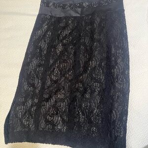 Worthington Black Knee-Length Pencil Skirt